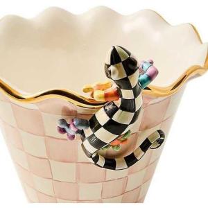 MACKENZIE-CHILDS Pot Climber, Decorative Indoor and Outdoor Planter Hanging Decor, Pink-and-White Rosy Check Funny Bunny(Gecko)